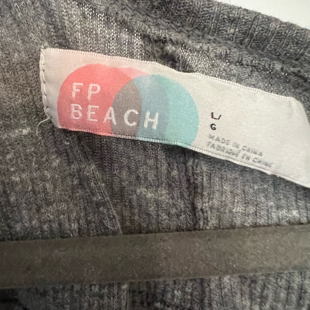 Free People heathered grey waffle tunic cardigan in L - Picture 6 of 6